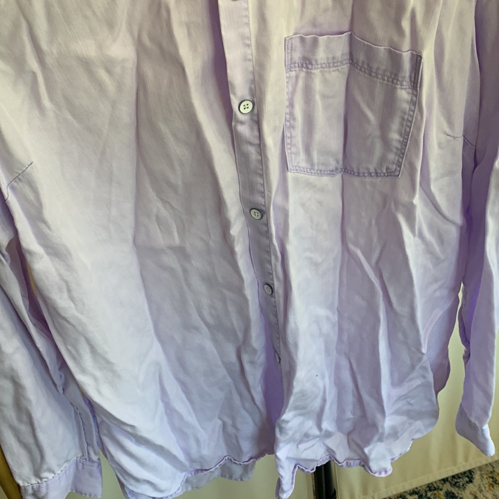 Casual lavender button up - Picture 4 of 4